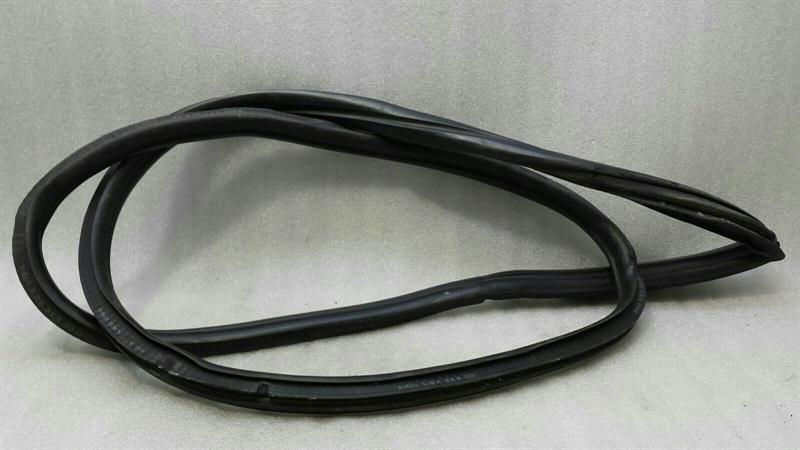 Porsche 911 996 Right Door Seal 99653707603 Door Seals Right Coupe