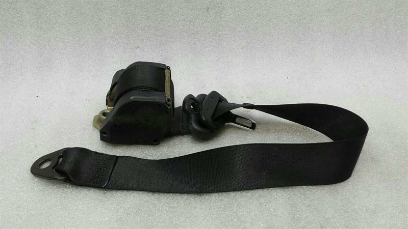 Porsche 911 996 front seatbelt 99680303300 seat belt front left