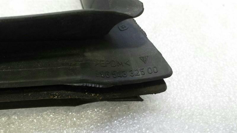 Porsche 911 996 rear left seal 99654332500 seal disc rear left coupe