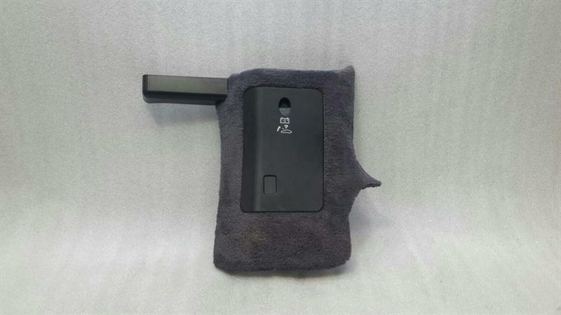 Porsche 911 996 RHD Battery Panel 99655110200 Right Handlebar