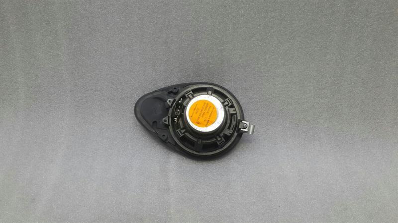 Porsche 911 996 Speaker 99664504601 Speakers