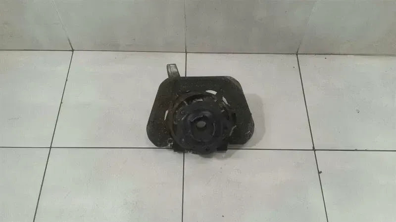 Porsche 911 996 Right Rear Hub 99633111206 Wheel Bearing Housing Rear Right