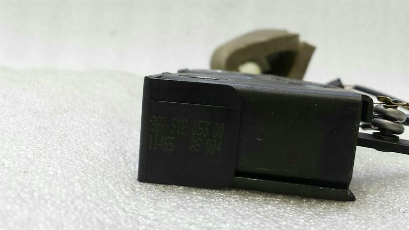 Porsche Cayman 987 boot lock 98751205300 tailgate lock complete.