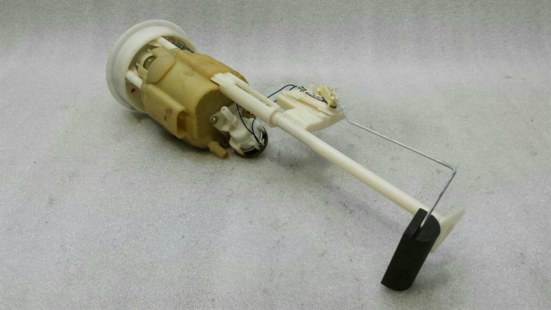 Porsche Cayman 987 Fuel Transmitter Unit 99720142100 Fuel Sender.