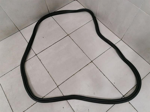 MASERATI QUATTROPORTE VI M156 Boot Seal 670033870 dichtungen Heckklappe