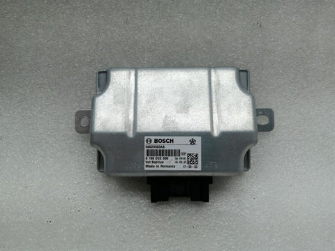 MASERATI QUATTROPORTE M156 Volt Stabilizer 56029583AB Wechselrichter Steuergerät