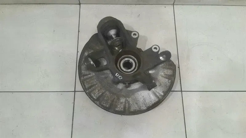 Mercedes ML W166 Right Rear Hub A1663500208 Wheel Bearing Housing Rear Right