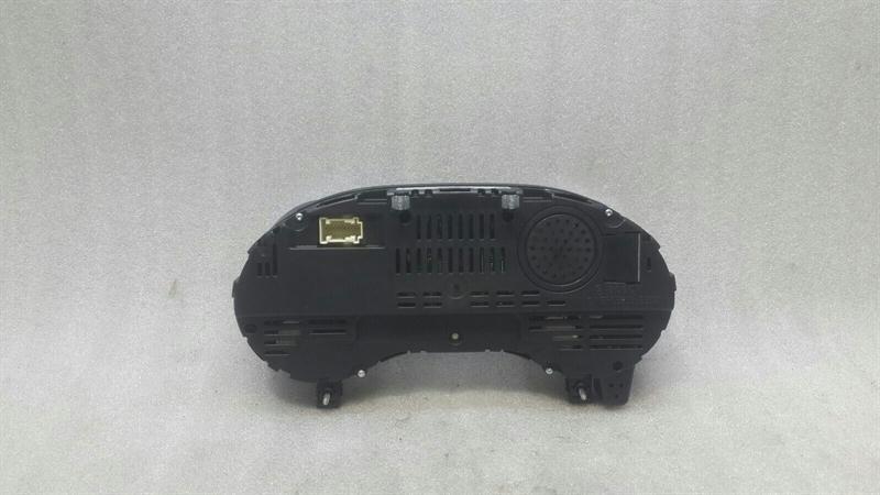Mercedes ML W166 Instrument Cluster A1669007610 Speedometer MPH OM642