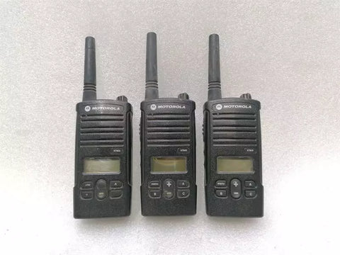 MOTOROLA Control Unit P14XTA03A1AH Motorola Walkie Talkies SET OF 3