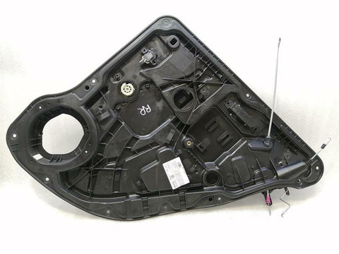 Mercedes GLS 350D Right Rear Door Winder A1667309001 Rear Right Window