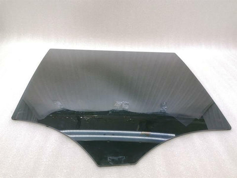 Mercedes GLS 350D Right Rear Door Glass A1667352510 Door Window Rear Right