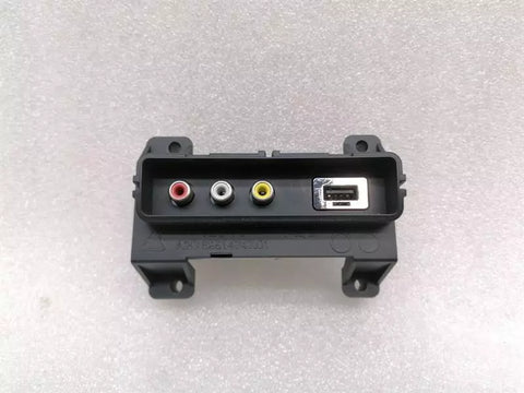 LAND ROVER RANGE ROVER L405 USB iPod Interface CK52-19C166-AA Control Unit
