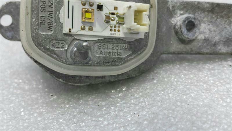 Porsche 911 991 Xenon Ballast LED INDICATOR 99125101 Xenon Ballast