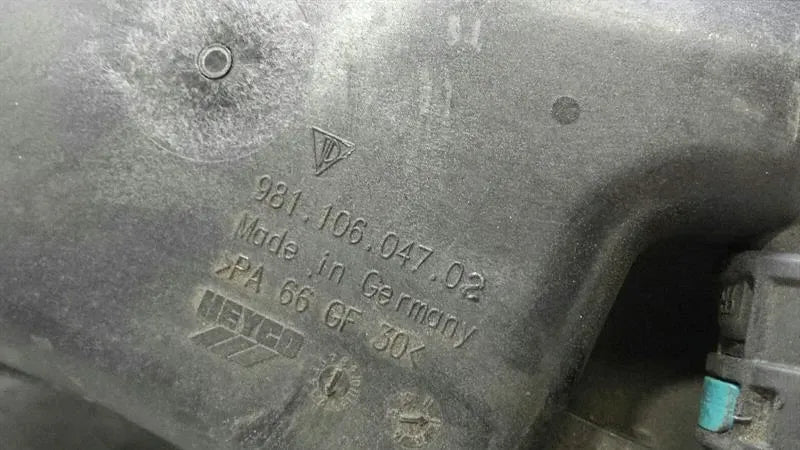 Porsche Boxster 981 expansion tank 98110604702 expansion tank cooling water