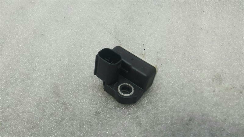 Porsche Boxster 981 Crash Sensor 99160611100 Impact Sensor