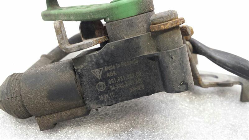 Porsche Boxster 981 Headlight Level Sensor 99163138100 Level Sensor