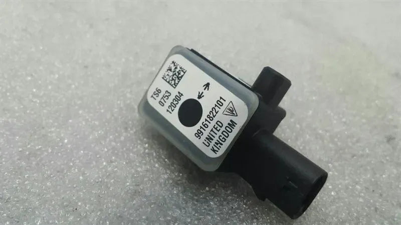 Porsche Boxster 981 crash sensor 99161822101 impact sensor
