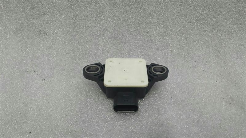 Porsche Boxster 981 991 Yaw Rate Sensor 99160614501 Rotation Rate Sensor