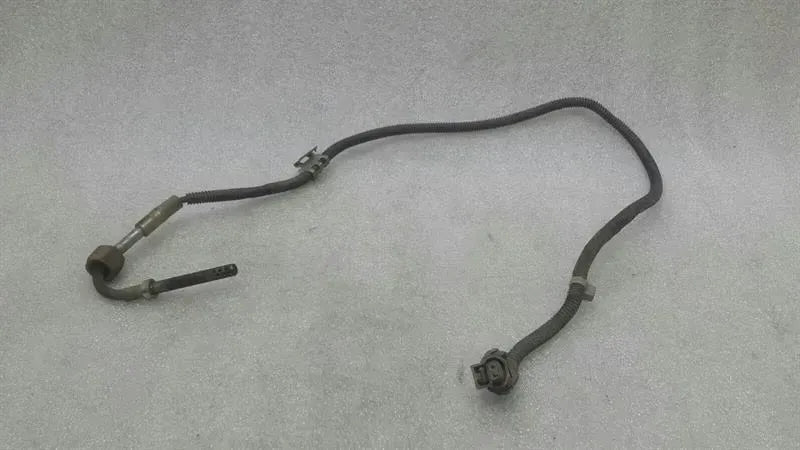 Mercedes S-Class W221 Temperature Sensor A0009058800 Exhaust Gas Temperature Sensor