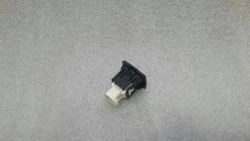 Mercedes S-Class W221 Module A2188200187 Control Unit USB Input Adapter