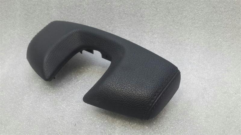 Mercedes S-Class W221 Console Cover A2216800108 Console Trim
