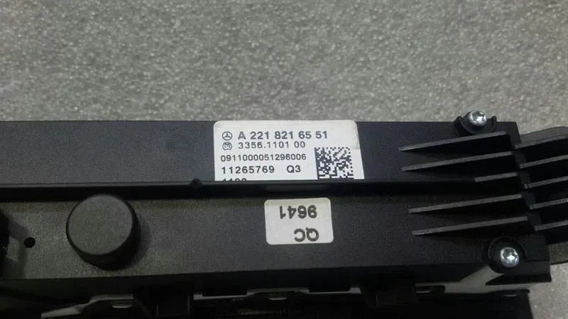 Mercedes S-Class W221 Switch Block A2218216551 Switch Block