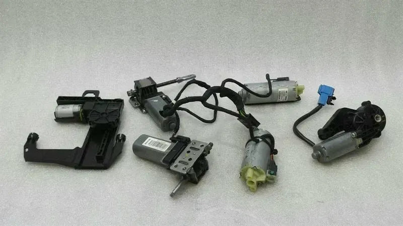 Mercedes S-class W221 left seat engine set seat engine front left set