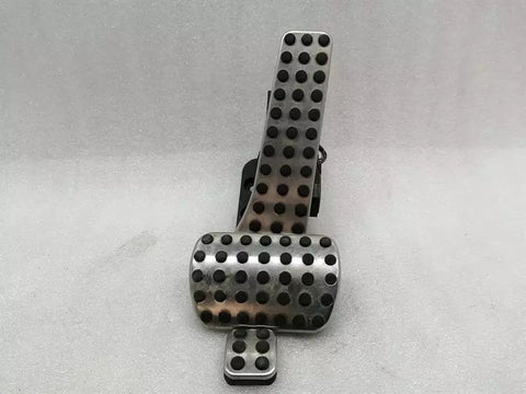 Mercedes E Class W212 Throttle Pedal (Electrical) A2043000204 Throttle
