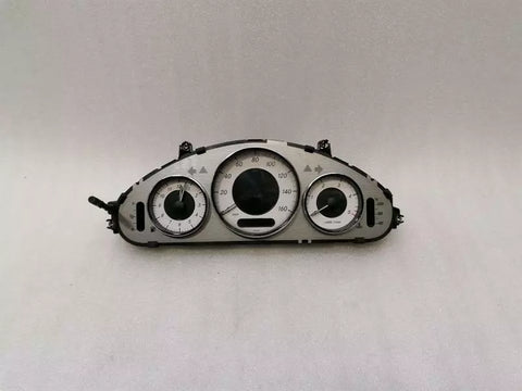 Mercedes CLS W219 Instrument Cluster A2195401047 Speedometer MPH Diesel MOP