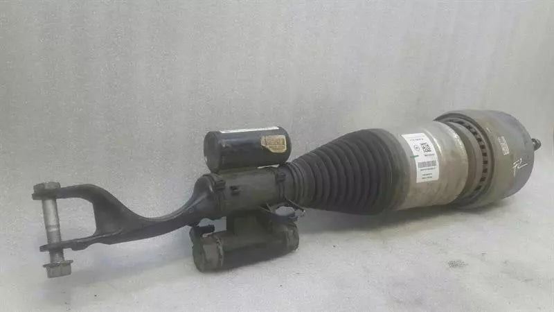 Mercedes E Class W238 Airmatic Absorber A2133202101 Front Shock Absorber LI 4matic