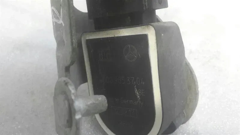 Mercedes E Class W238 Xenon Level Sensor A0009053704 Level Sensor Front Right
