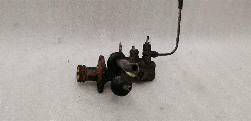 Porsche 911 930 Brake Master Cylinder 91135501202 Brake Master Cylinder