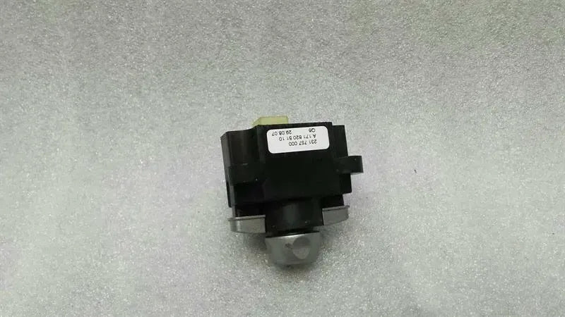 Mercedes SLK R171 Hardtop Roof Switch A1718205110 Canopy Roof Switch SLK280