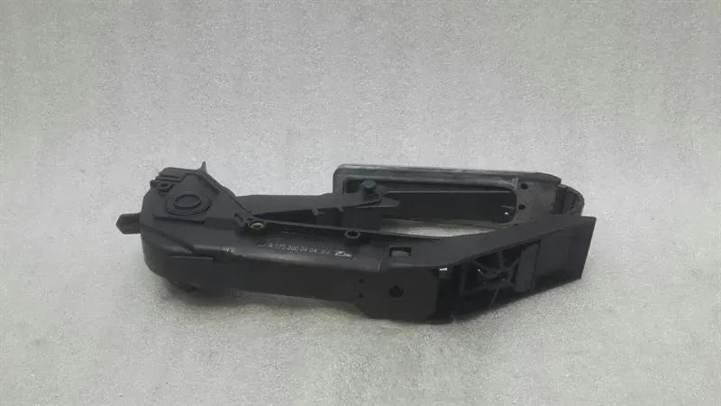 Mercedes SLK R171 Gas Pedal (Electrical) A1703000404 Accelerator Pedal Sport AMG