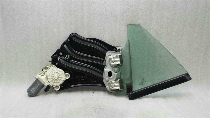 Mercedes SLK R171 Left Rear Door Winder A1716700103 Window Regulator Rear Left