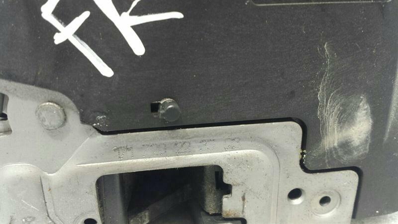 Mercedes SLK R171 right door lock A1717202635 door lock right RHD