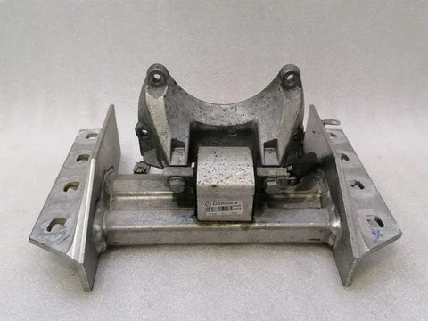 Mercedes SL R231 Gearbox Mount A2312401102 Gearbox Mount