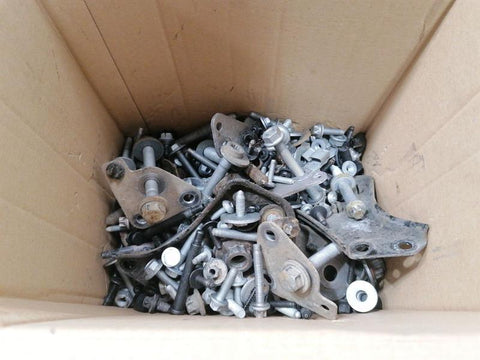 Mercedes SL R231 SCREENS BOLTS FROM ONE CAR SET SCREWS