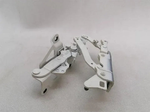 Mercedes SL R231 Bonnet Hinge RHS A2318800228 Hood Hinge Right