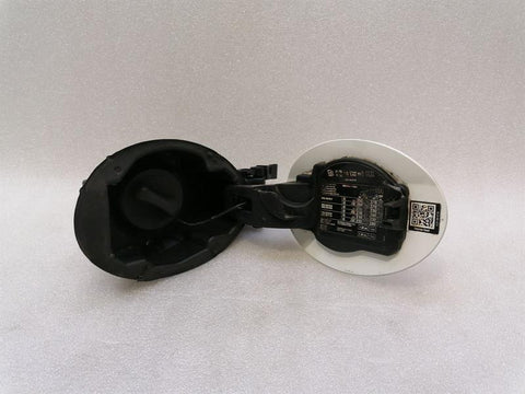 Mercedes SL R231 fuel filler cap A2316300000 fuel cap tank flap