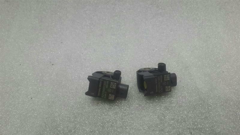 Mercedes E Class W238 Crash Sensor Set A2139051300 Impact Sensor Set