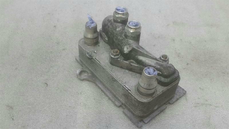 Mercedes E Class W238 Gearbox Oil Cooler A0995001900 Transmission Oil Cooler