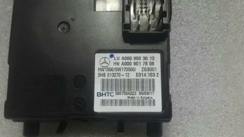Mercedes E Class W238 Climate Control Module A0009003013 AC Control Unit