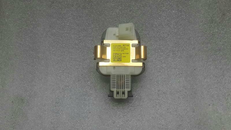 Mercedes E Class W238 Rain Light Sensor A2139006716 Rain Light Sensor
