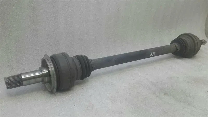 Mercedes E Class W238 Drive Shaft Rear RE A2133504600 Rear Right Drive Shaft