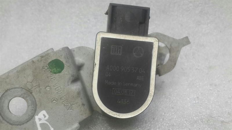 Mercedes E Class W238 W205 RLH Xenon Sensor A0009053704 Level Sensor