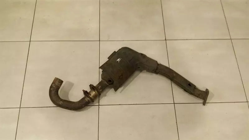 Porsche Boxster 986 Right Catalytic Convertor 99611302111 Catalytic Converter Right 3.2