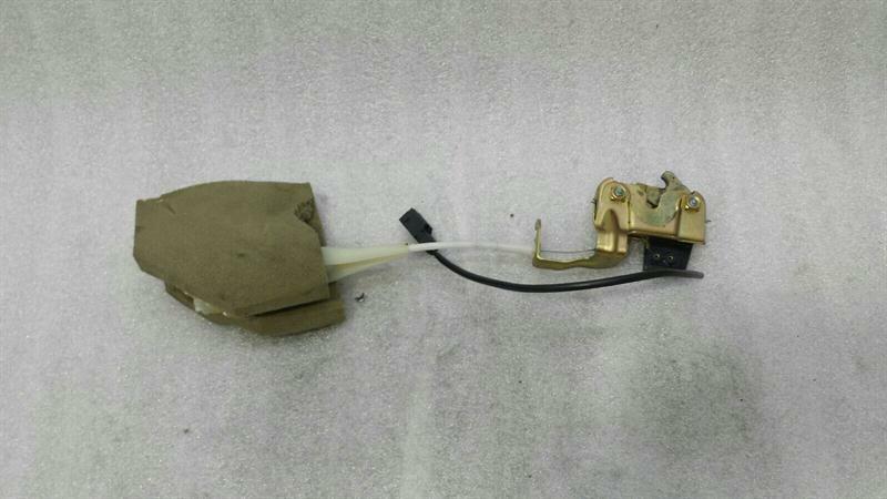 Porsche Boxster 986 boat lock 98651205301 tailgate lock