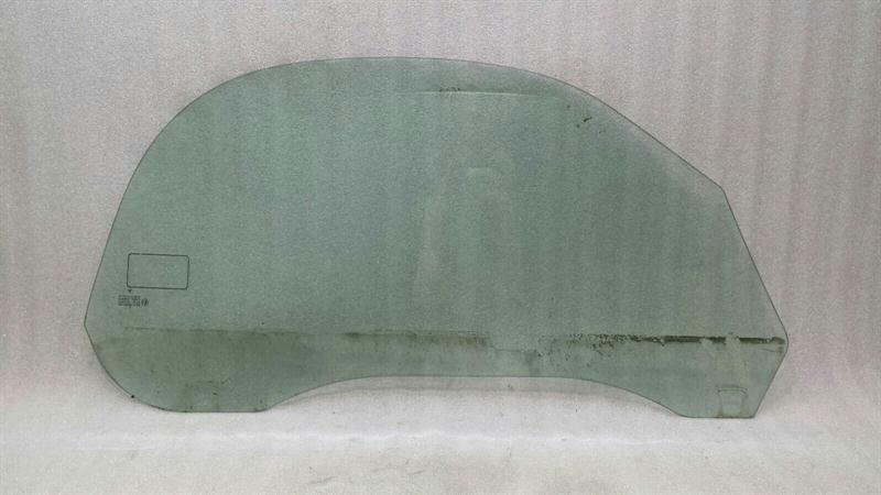 Porsche Boxster 986 left front door glass 98654251100 door window front left.