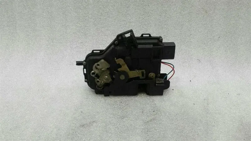 Porsche Boxster 986 RHD Left Door Lock 8N2837015B Right Handlebar